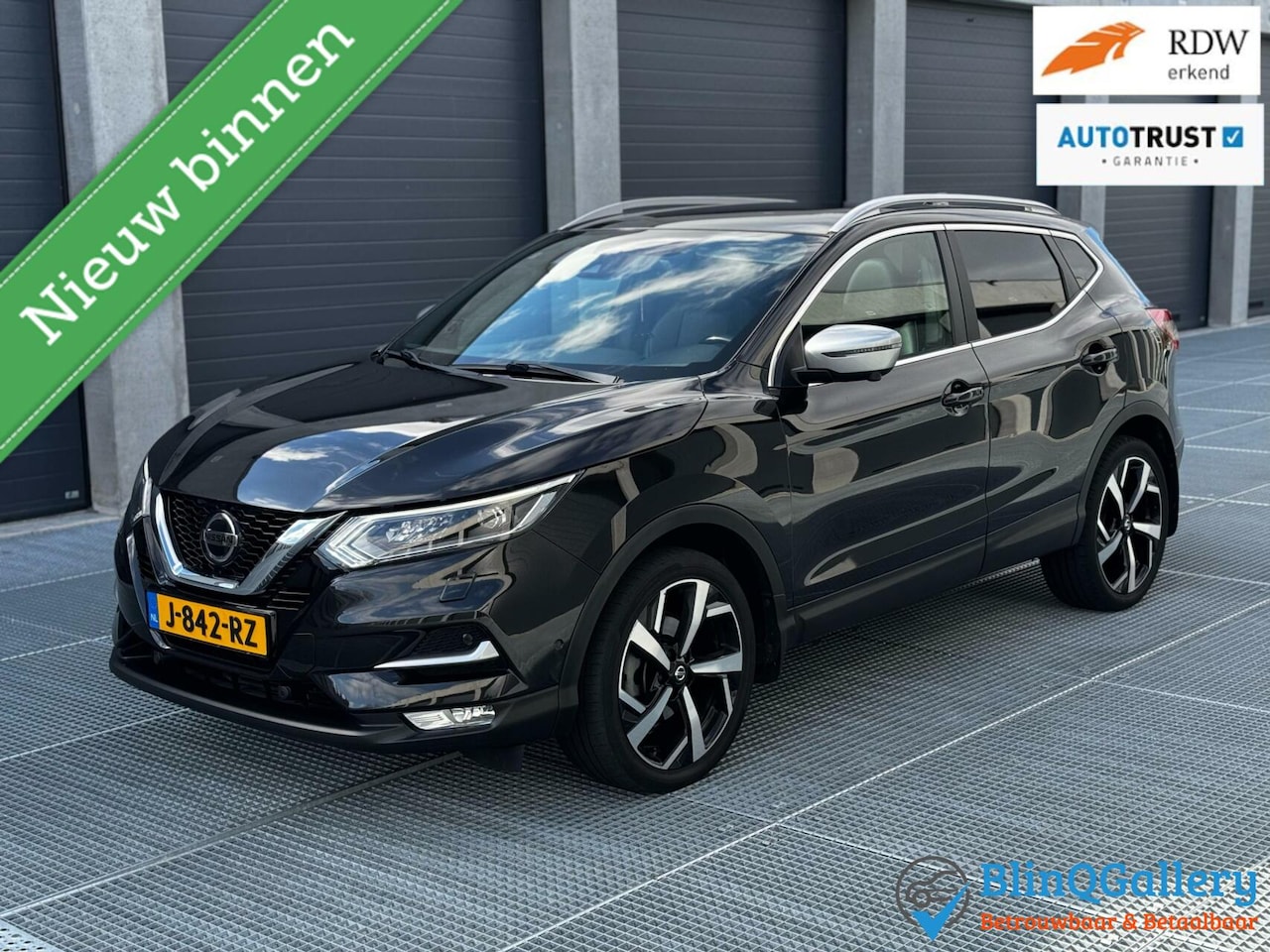 Nissan Qashqai - 1.2 Tekna +|Leer| Vol| Pano - AutoWereld.nl