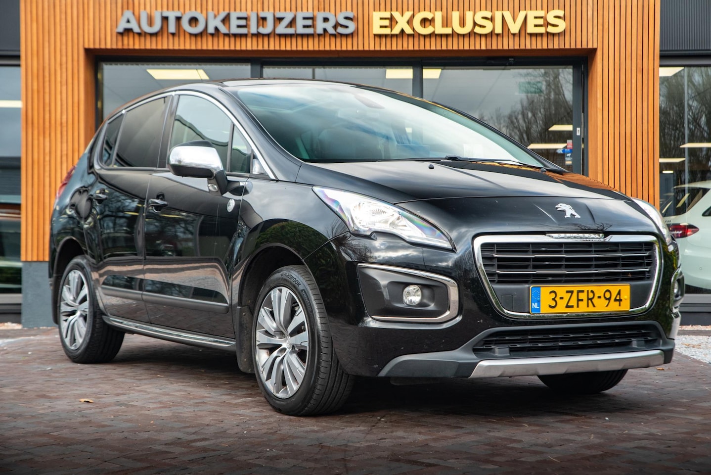 Peugeot 3008 - 1.6 THP Crossway Panodak HUD Cruise Control Navi Clima - AutoWereld.nl