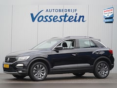 Volkswagen T-Roc - 1.0 TSI Style / 38dkm NAP / Stoelverw. / Climate / Adaptieve Cruise / Carplay / Camera