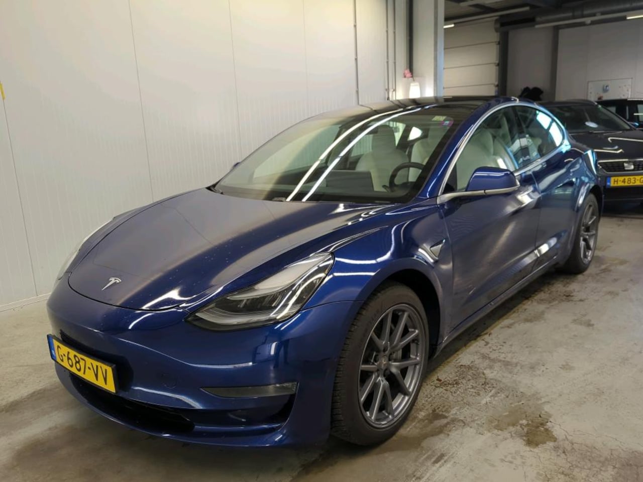 Tesla Model 3 - Long-Range AWD 351pk 75 kWh [ TREKHAAK+WIT LEDER+AUTOPILOT+620KM WLTP+PREMIUM AUDIO ] - AutoWereld.nl