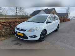 Ford Focus Wagon - 1.8 Titanium AIRCO BJ 2009