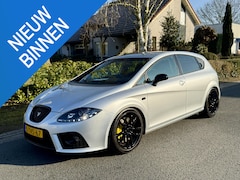 Seat Leon - 2.0 TFSI Cupra 240PK Schaalstoelen•Michelin•Airco