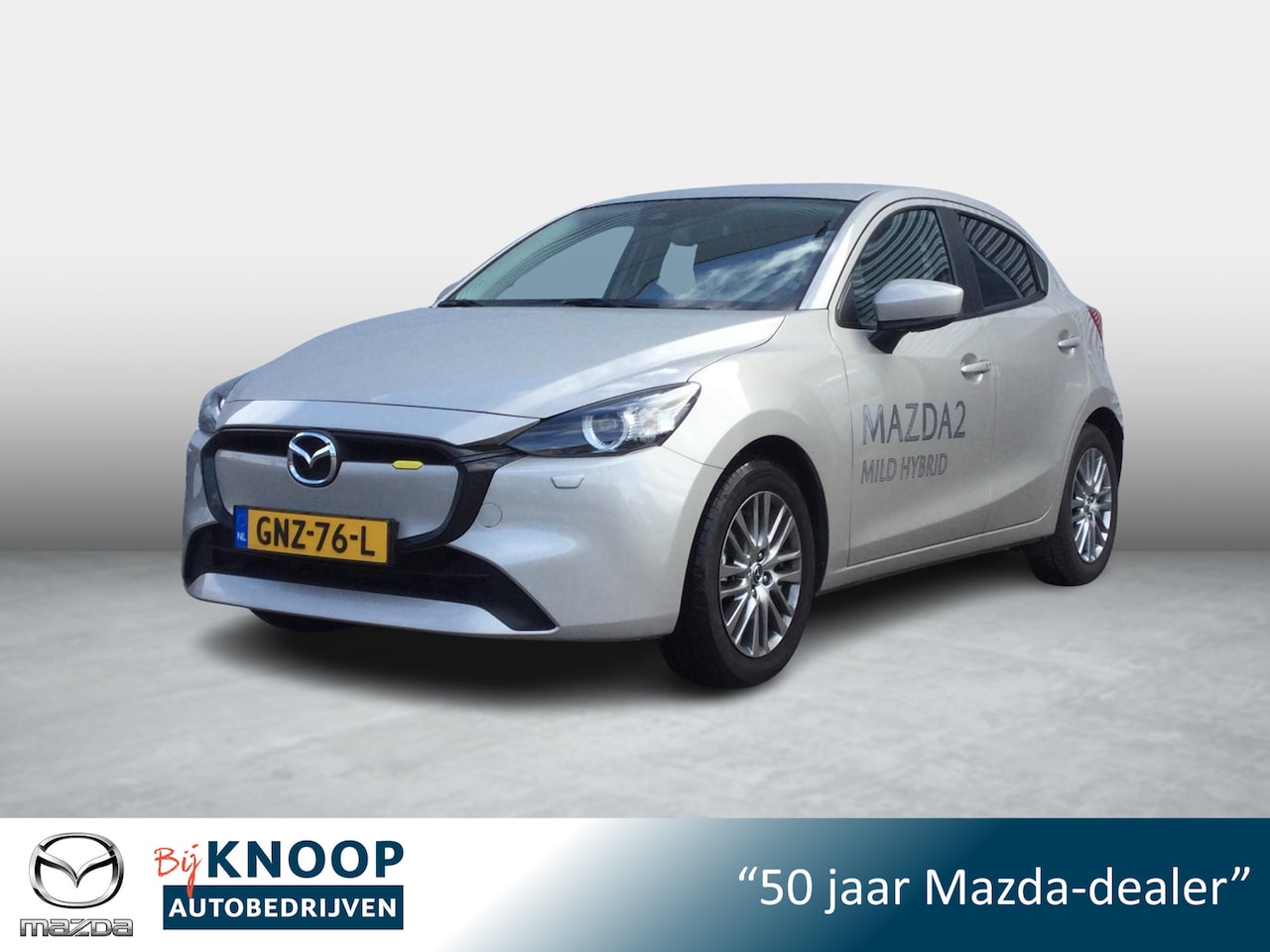 Mazda 2 - 1.5 e-SkyActiv-G 90 Exclusive-Line | Camera | Apple carplay | CruiseControl | - AutoWereld.nl