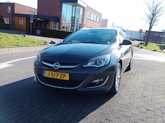 Opel Astra Sports Tourer - 1.6 CDTi Edition