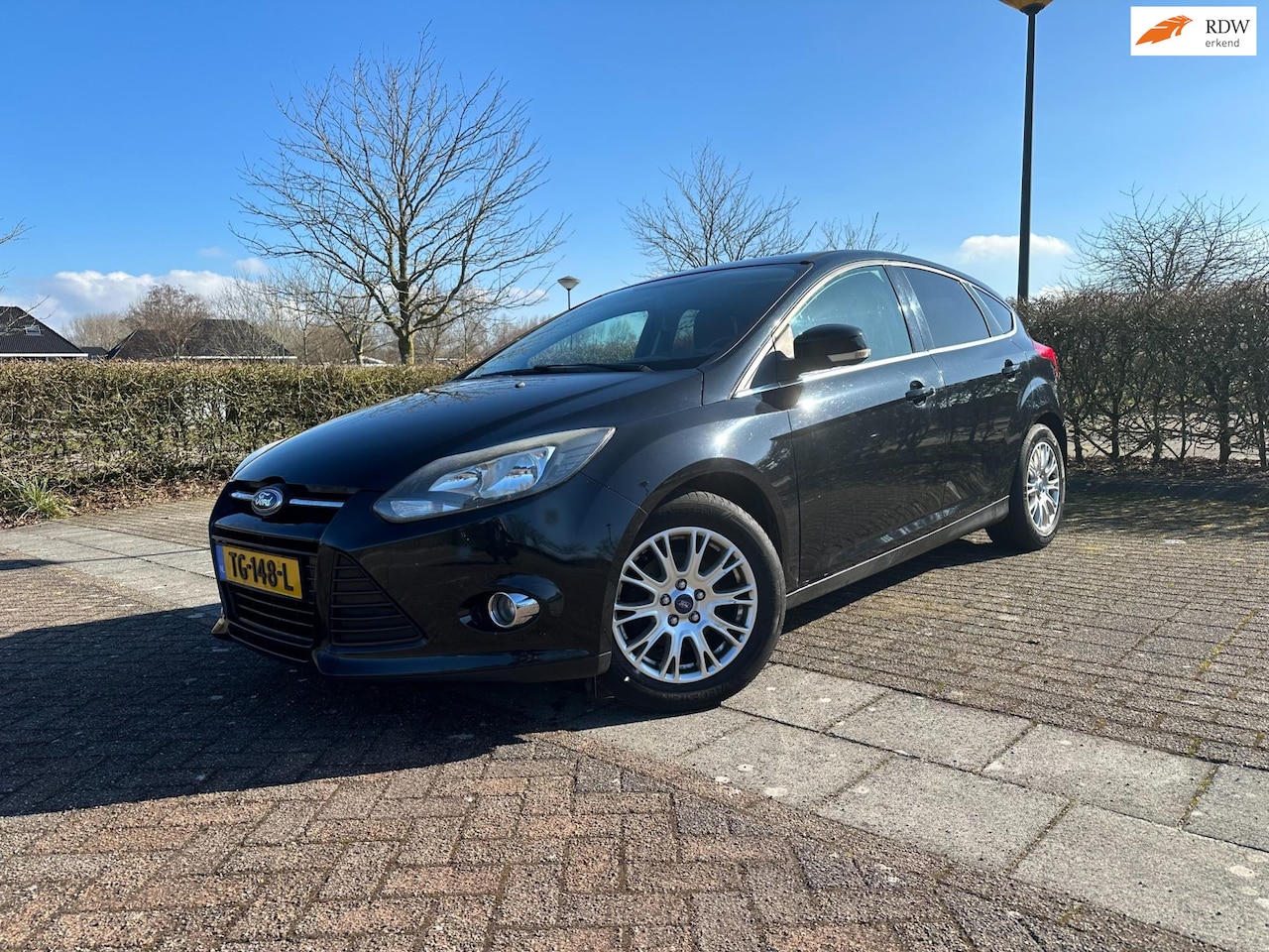 Ford Focus - 1.0 EcoBoost Titanium AIRCO-CLIMA NAVI SCHERM - AutoWereld.nl