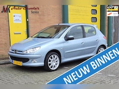 Peugeot 206 - 1.4 Forever Airco Cruise Contol nette Auto