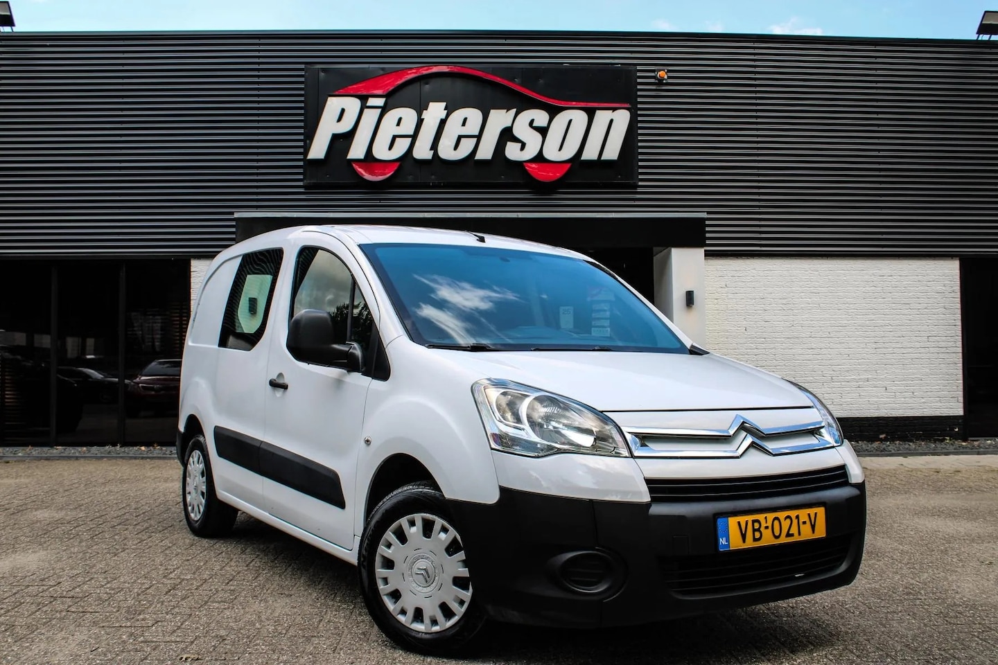 Citroën Berlingo - 1.6 e-HDI 500 NAP BTW AIRCO INRUILKOOPJE - AutoWereld.nl