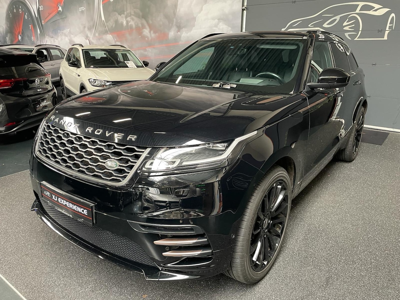 Land Rover Range Rover Velar - 2.0 I4 Turbo AWD R-Dynamic 22"NAVI VOL - AutoWereld.nl