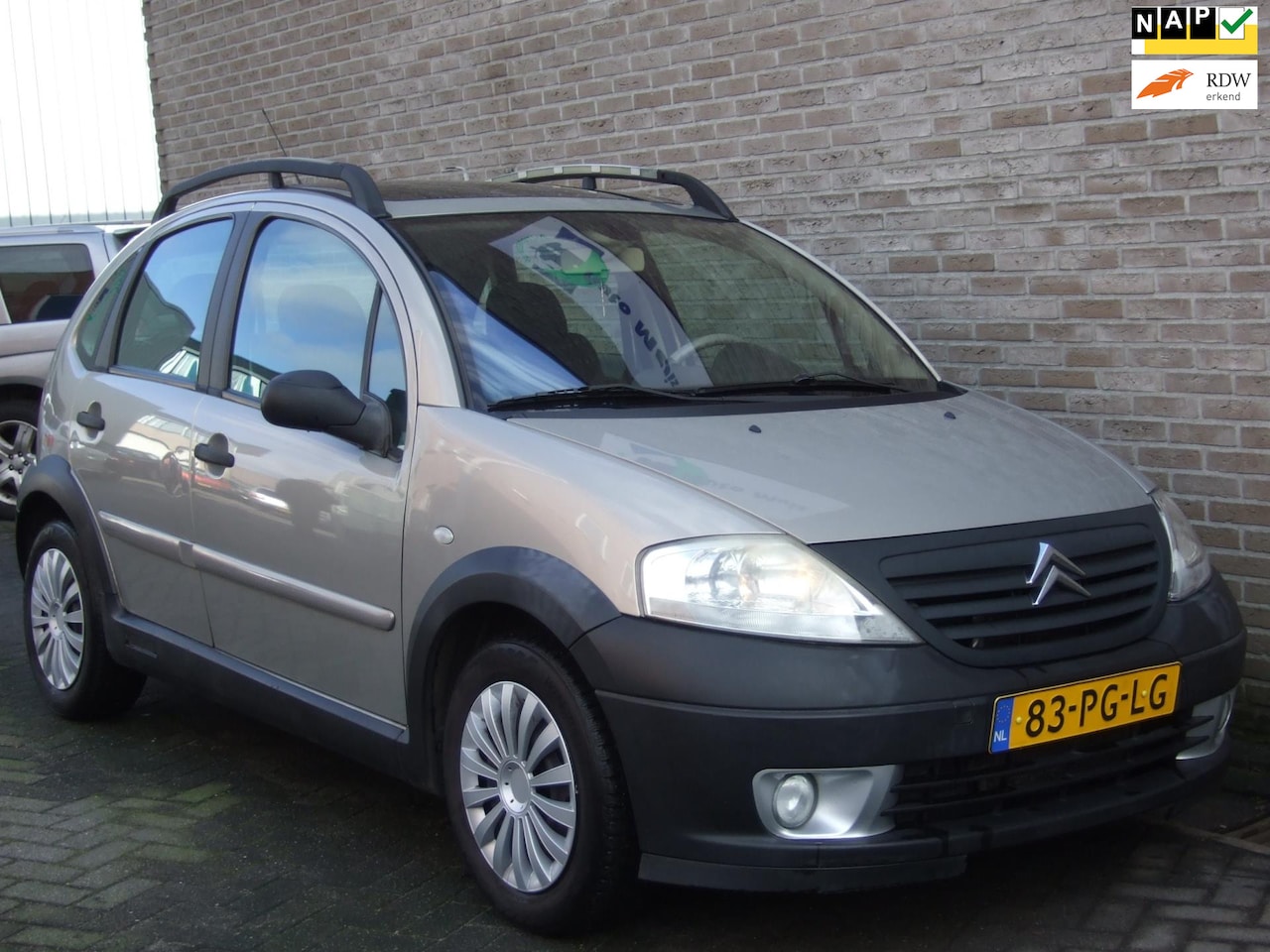 Citroën C3 - 1.4i-16V X-TR - Schuifdak - Trekhaak - - AutoWereld.nl