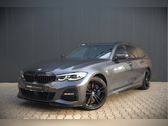 BMW 3-serie Touring - 330e High Executive M-Sport | M Performance | PDC | Leer | Hifi | Ambiance Verlichting | S