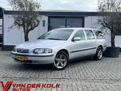 Volvo V70 - 2.4 Comfort Line Half Leder Climate Cruise Stoelverwarming