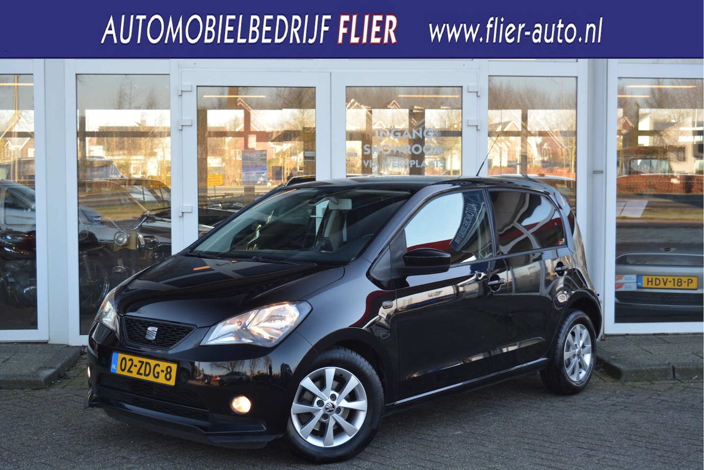 Seat Mii - 1.0 60PK Style Sport Dynamic | Navi | 5-Drs | Orig. NL | NAP | - AutoWereld.nl