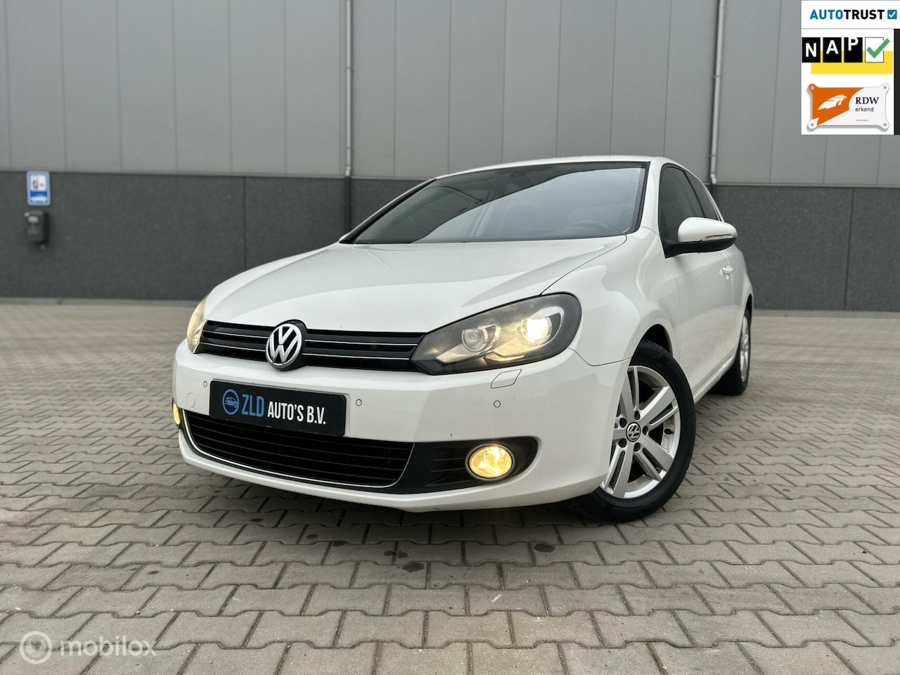 Volkswagen Golf - 1.4 TSI R-line/APK/AIRCO/PDC/XENON - AutoWereld.nl