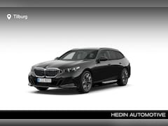 BMW 5-serie Touring - 530e M Sport Edition | Trekhaak | Privacy glass | Driving Assistant Plus | Comfort Access