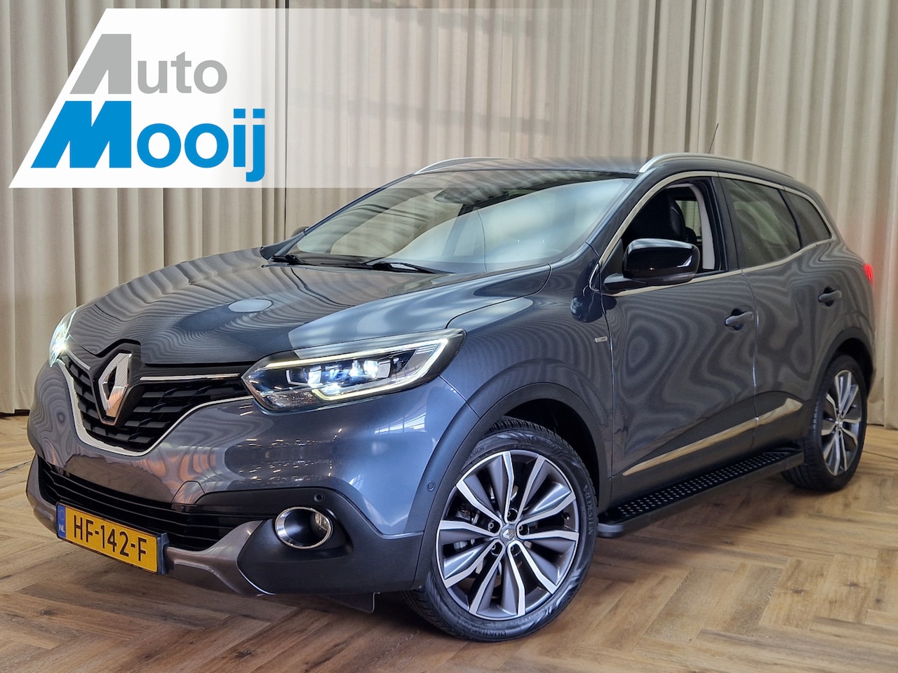 Renault Kadjar - 1.2 TCe Bose *Nieuwe Ketting* Uitklapbare Trekhaak / Camera / Navigatie / Cruise / ECC Cli - AutoWereld.nl