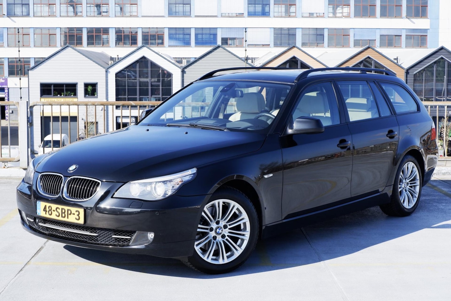 BMW 5-serie Touring - 525d 3.0 Business Line Edition II - AutoWereld.nl