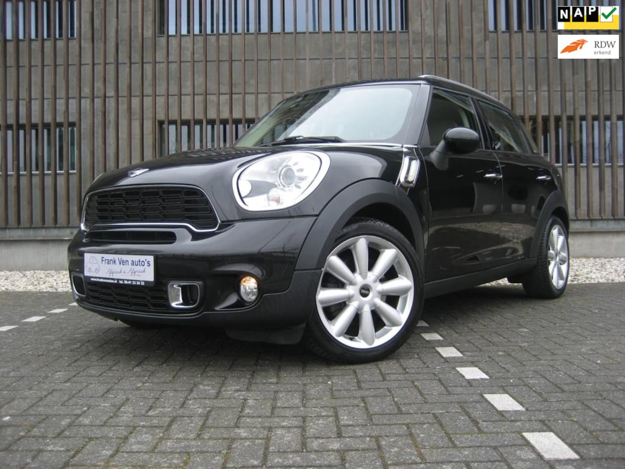 MINI Countryman - Mini 1.6 Cooper S Chili/XENON/CLIMA/CRUISE/LEER/18inch LM/2e eigenaar/orig NL/lage km NAP/ - AutoWereld.nl