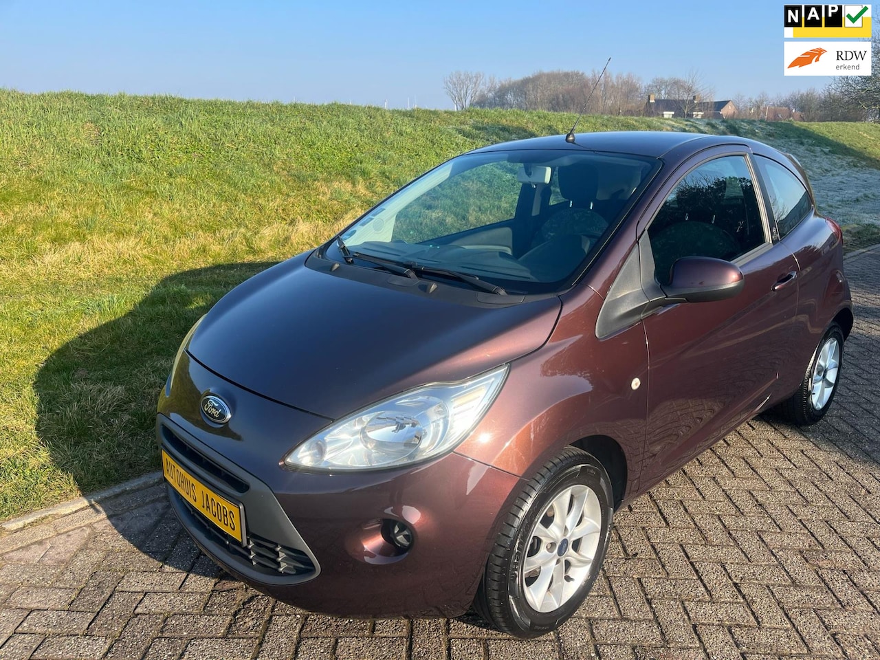 Ford Ka - 1.2i Champions Edition start/stop Airco LM Velgen 91dkm El. Ramen Spiegels - AutoWereld.nl