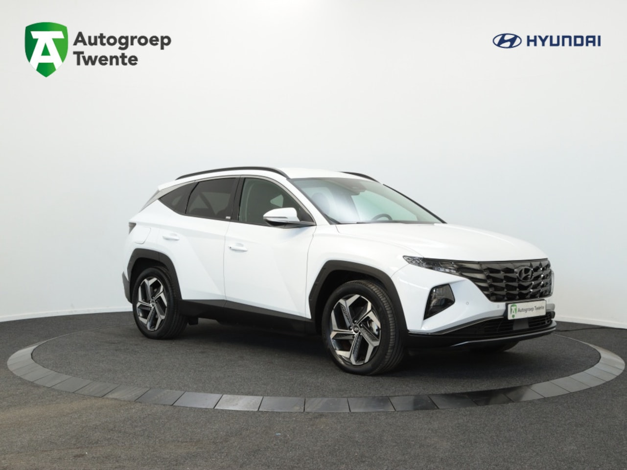 Hyundai Tucson - 1.6 T-GDI PHEV Comfort | DAB | Navigatie | Camera | Carplay | - AutoWereld.nl