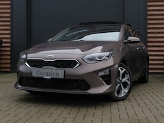 Kia Cee'd - Ceed 1.4 T-GDi Automaat ExecutiveLine 1e Eigenaar ACC-Cr-Control JBL Panoramadak CarPlay