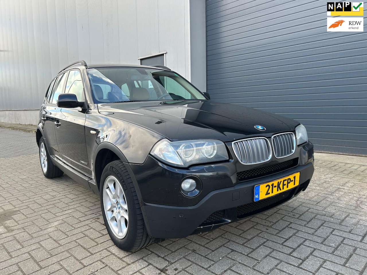 BMW X3 - 2.0i EXE X-DRIVE CLIMA LEDER NAP XENON - AutoWereld.nl