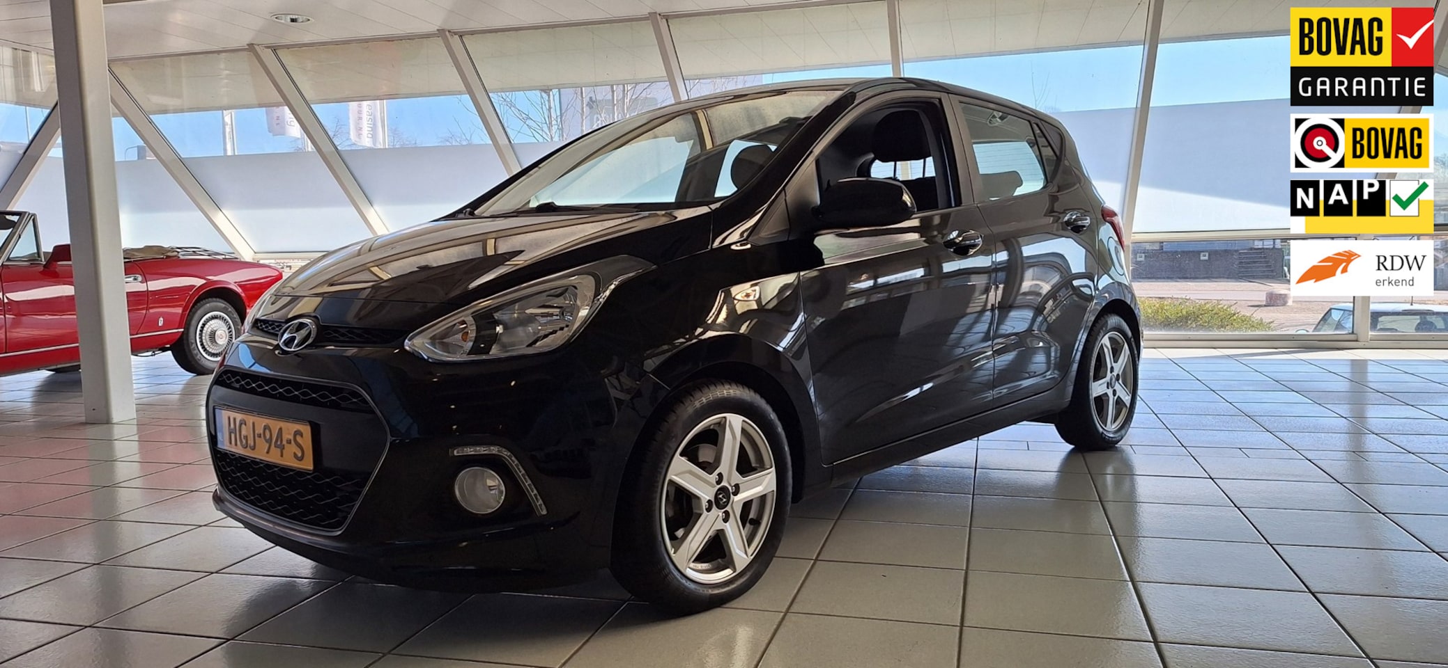 Hyundai i10 - 1.2 Fifa World Cup Edition, vol luxe! - AutoWereld.nl