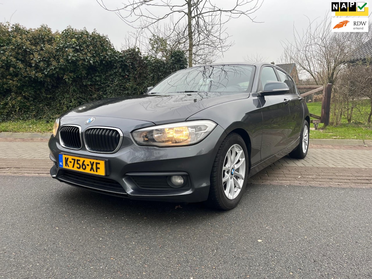 BMW 1-serie - 116d EDE 116d EDE , Navi, Airco, 5 deurs , - AutoWereld.nl