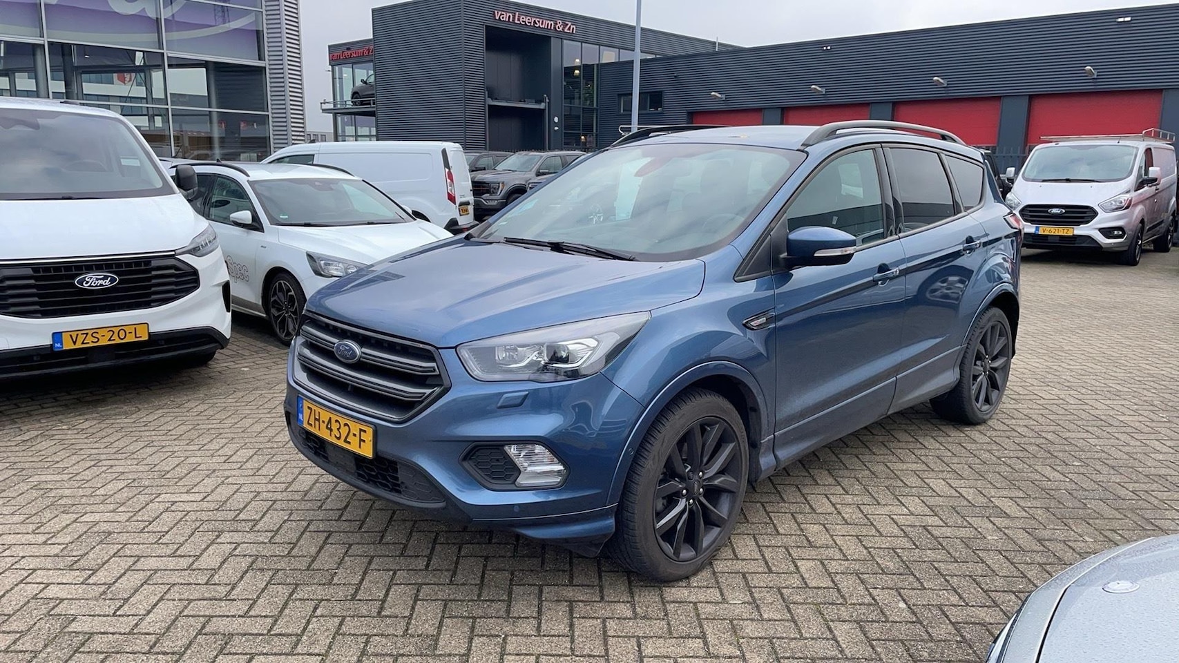 Ford Kuga - 1.5 EcoBoost ST-Line 1.5 EcoBoost ST Line - AutoWereld.nl