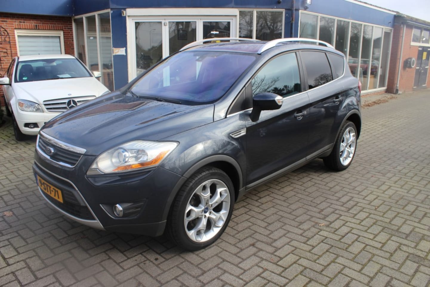 Ford Kuga - 2.5 20V Titanium 2.5 20V TITANIUM - AutoWereld.nl