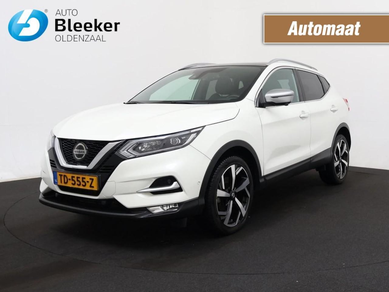 Nissan Qashqai - 1.2 Tekna + Automaat Leder 360 camera Pano Clima Cruise - AutoWereld.nl