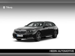 BMW 5-serie Touring - 530e M Sport Edition | Trekhaak | Innovation Pack | Panoramadak | Harman-Kardon