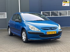 Peugeot 307 - 1.6-16V XT | Nieuwe APK |