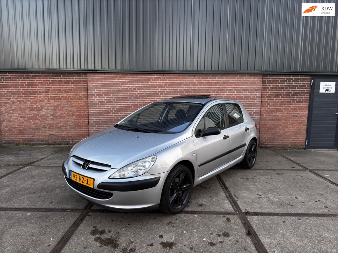 Peugeot 307 - 1.6-16V XR 1.6-16V XR - AutoWereld.nl