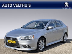 Mitsubishi Lancer Sportback - 1.6 117pk Limited Edition *clima, trekhaak, lmv