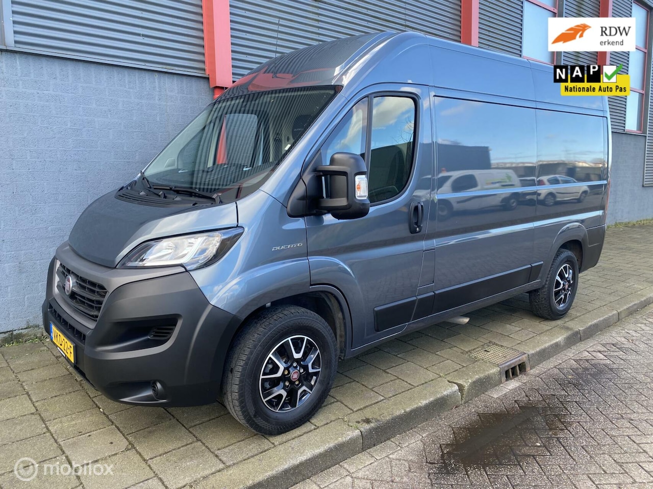 Fiat Ducato - bestel 30 2.3 L2H2 57000 KM 1e eig. navi cruise - AutoWereld.nl