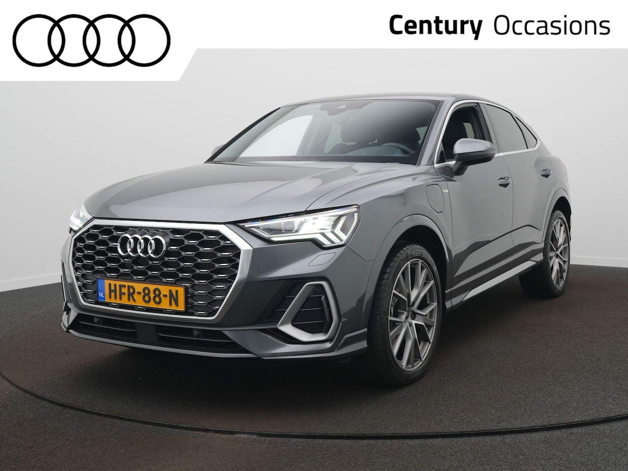 Audi Q3 Sportback - 45 TFSI e S Edition S-Line | 245PK | Adap. Cruise | Matrix-Led | Elek. Trekhaak - AutoWereld.nl