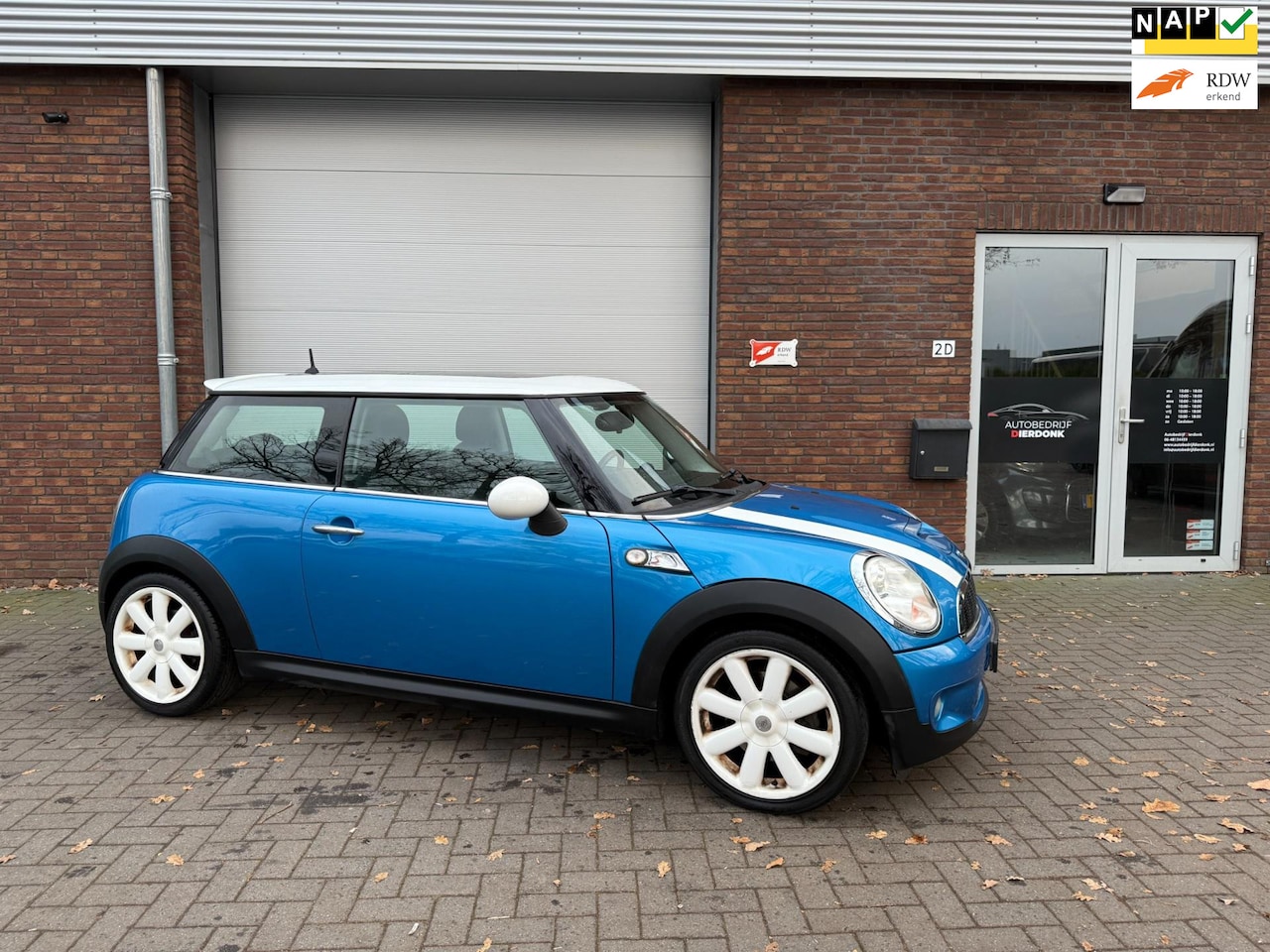 MINI Cooper S - Mini 1.6 S|PANO|AIRCO|NIEUWE APK|CRUISE - AutoWereld.nl