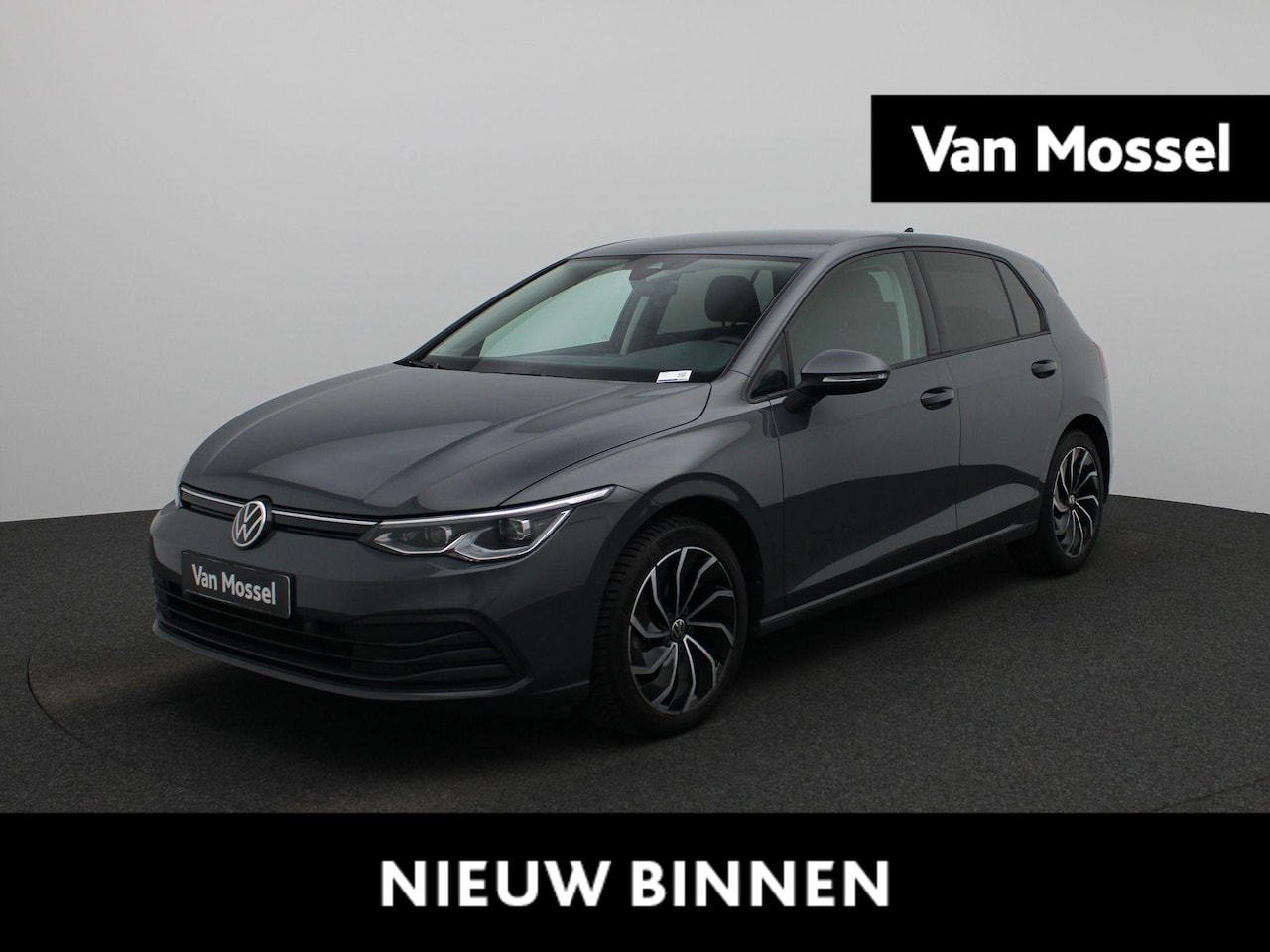 Volkswagen Golf - 1.5 eTSI Life | NAVIGATIE | STUURVERWARMING | STOELVERWARMING | ACHTERUITRIJCAMERA | IQ-LI - AutoWereld.nl