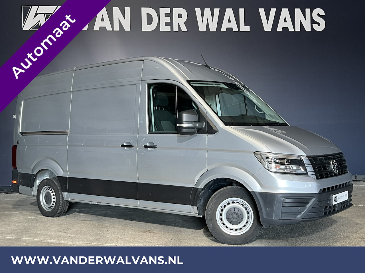 Volkswagen Crafter - 2.0 TDI 177pk Automaat L3H3 L2H2 Euro6 Airco | 3000kg trekhaak | Camera | Navigatie | LED - AutoWereld.nl