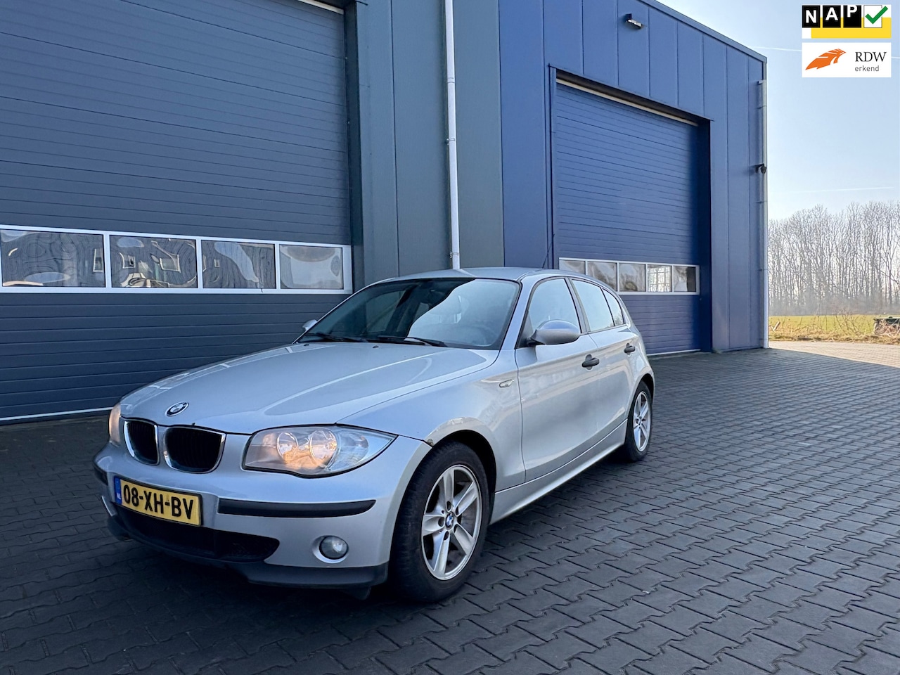 BMW 1-serie - 118d Executive Airco - AutoWereld.nl