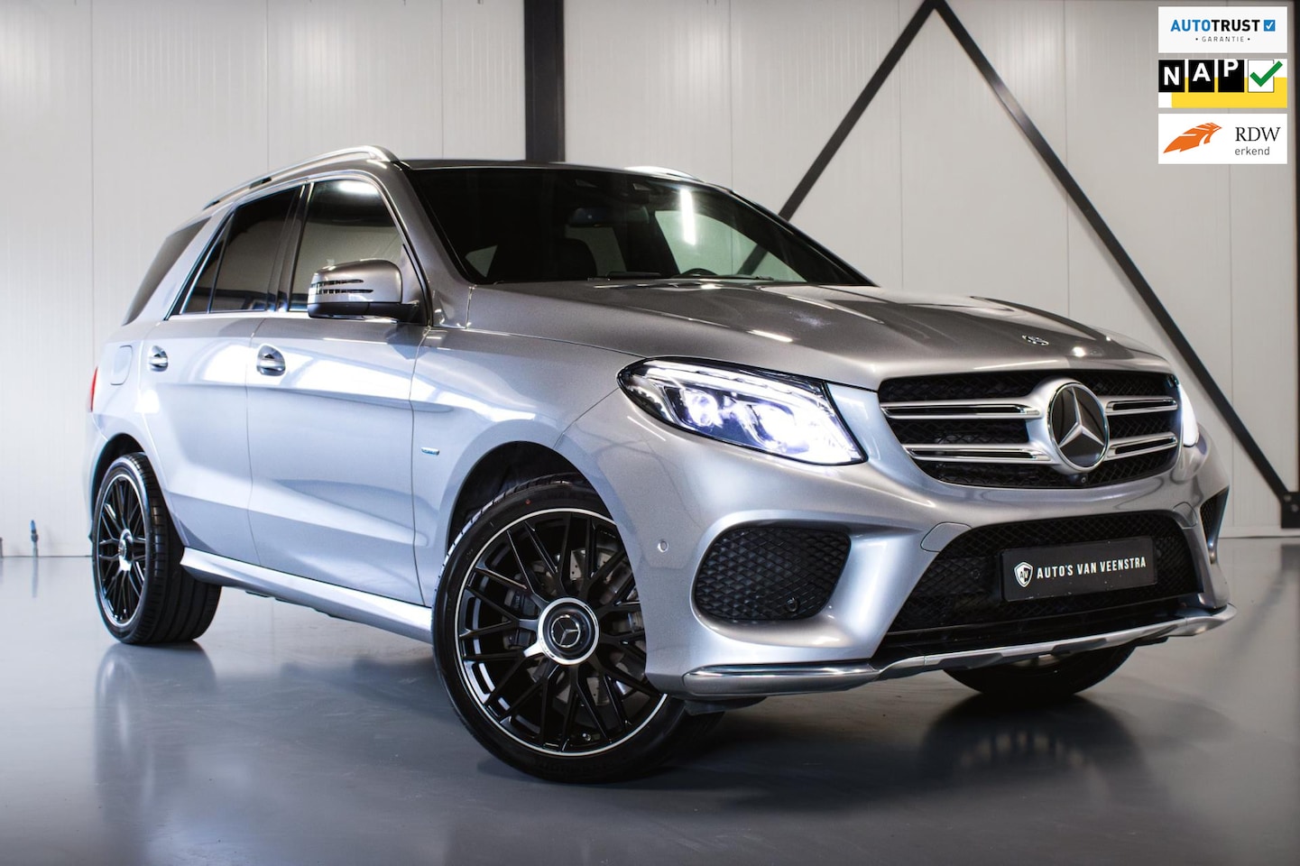 Mercedes-Benz GLE-Klasse - 500 e 4MATIC AMG Edition 21" | Trekhaak | 1ste Eigenaar - AutoWereld.nl