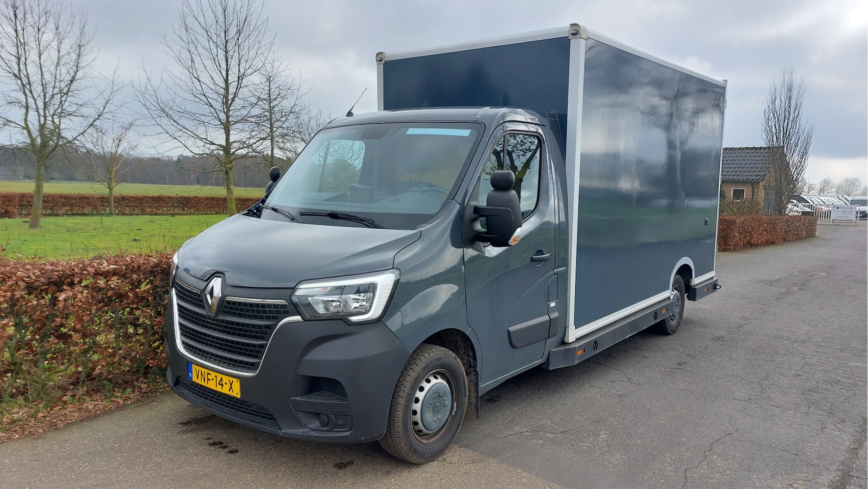 Renault Master - T35 2.3 dCi 150 L3 Energy AIRCO/AUTOMAAT BJ 2021 V-bak ? - AutoWereld.nl