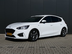 Ford Focus - 1.0 EcoBoost ST Line | Trekhaak | B&O | Adaptive Cruise | BLIS | Winterpack | Climate Cont