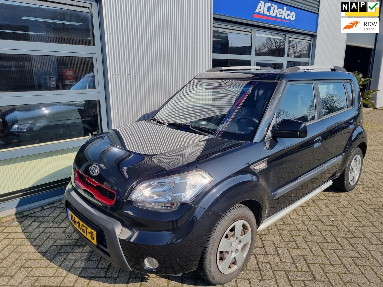 Kia Soul - 1.6 X-tra / trekhaak / sidebars / airco - AutoWereld.nl