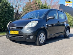 Daihatsu Sirion 2 - 1.0-12V Premium Airco*117.000 NAP*Nieuwe APK*Elektrische ramen*2e eigenaar