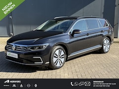 Volkswagen Passat Variant - 1.4 TSI PHEV GTE Business Automaat / Elektrisch Schuif-/Kanteldak / Navigatie / Elektrisch