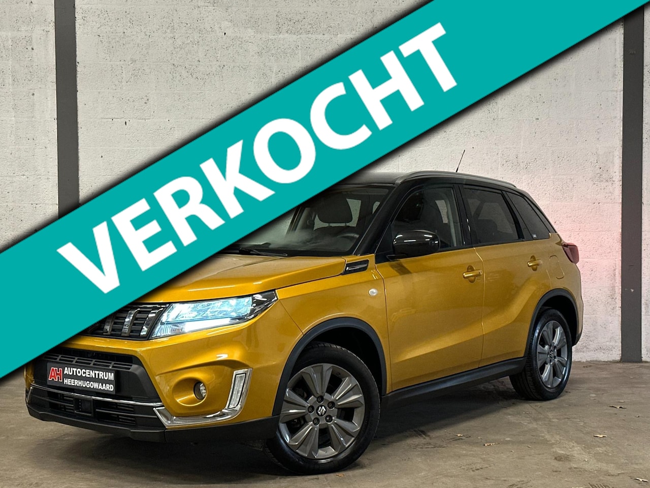 Suzuki Vitara - 1.4 Boosterjet Select Smart Hybrid AllGrip AUT|Camera|Navi Carplay|Cruise|Dealer Onderhoud - AutoWereld.nl