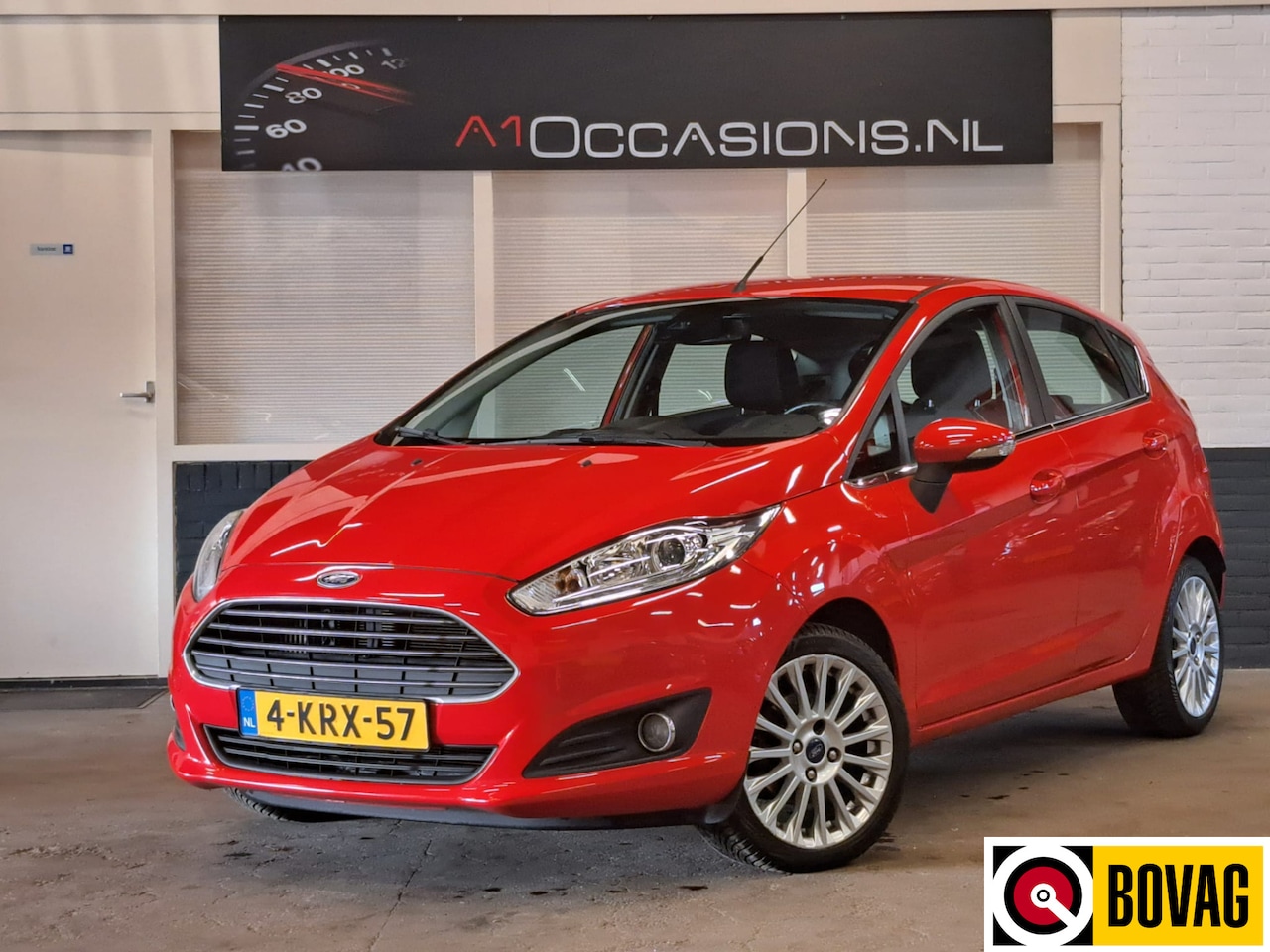 Ford Fiesta - 1.0 EcoBoost Titanium + NAVI ! - AutoWereld.nl