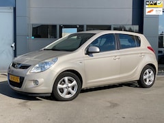 Hyundai i20 - 1.4i Dynamic XL Airco|Nap 117.000km