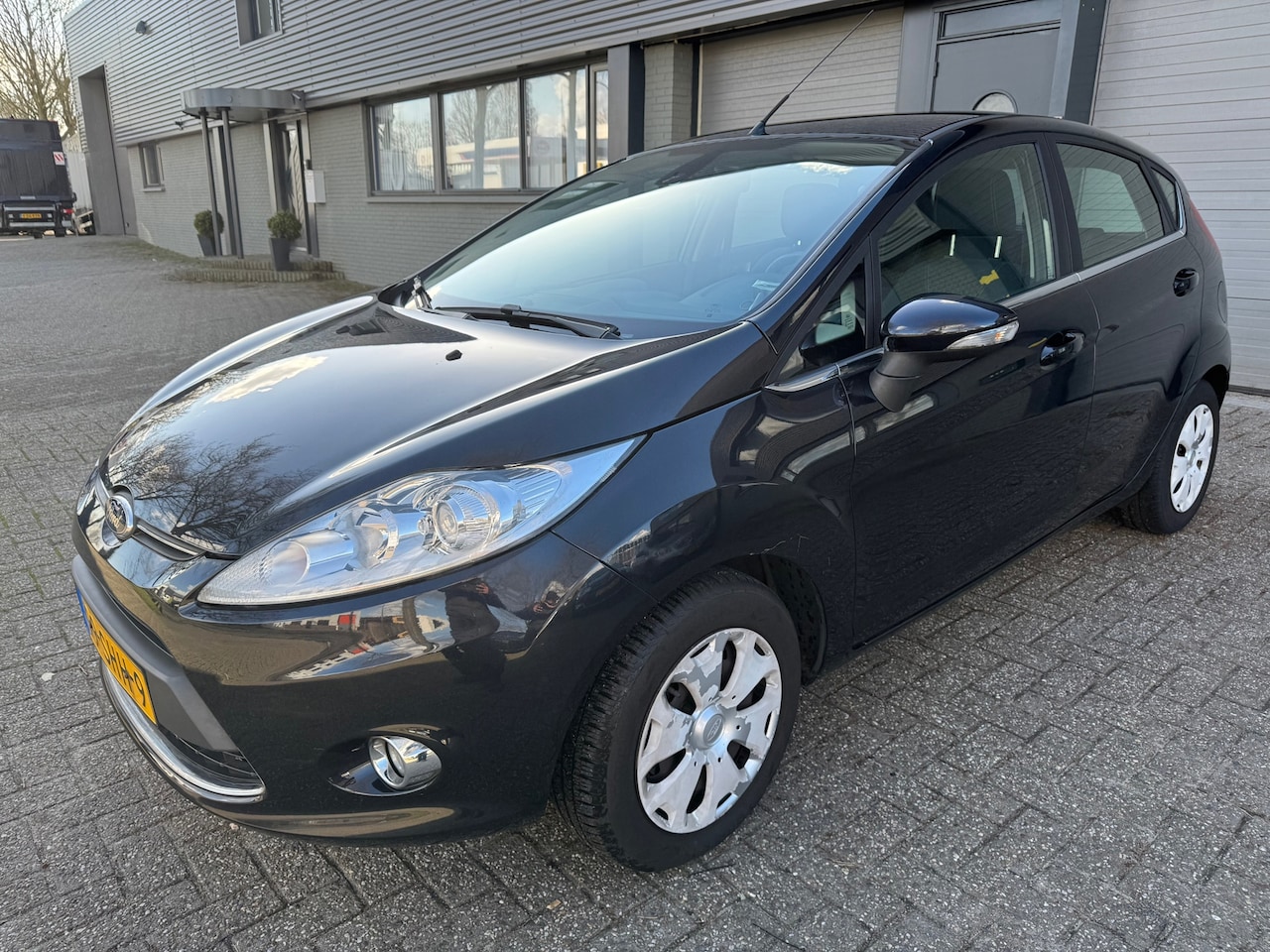 Ford Fiesta - 1.6 TDCi ECOnetic Titanium 1.6 TDCi ECOnetic Titanium - AutoWereld.nl